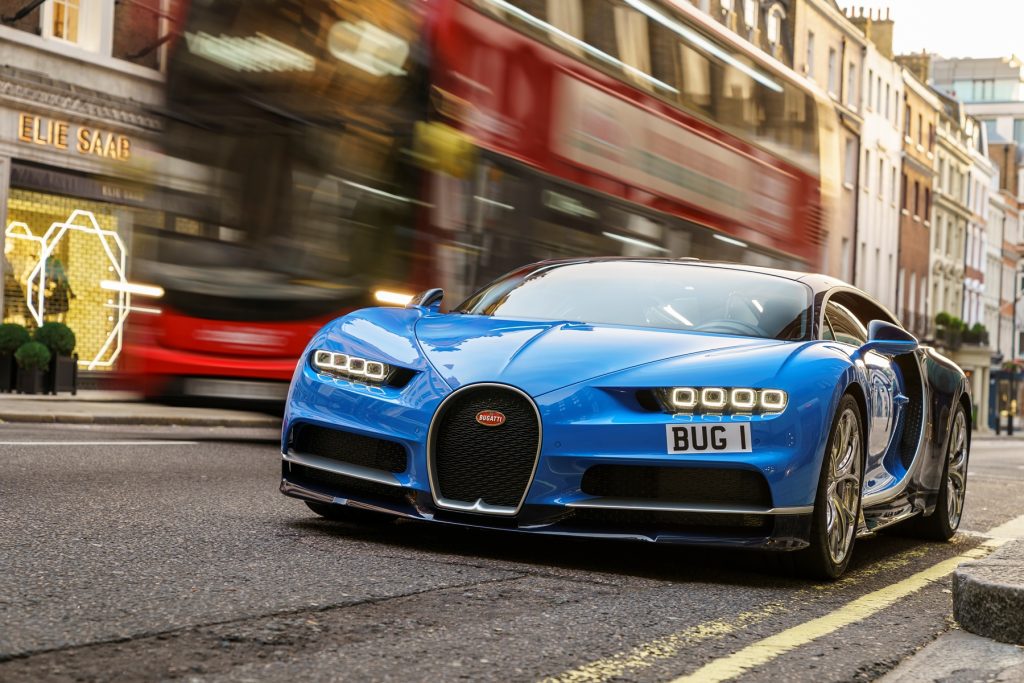 Bugatti Chiron breezes into London