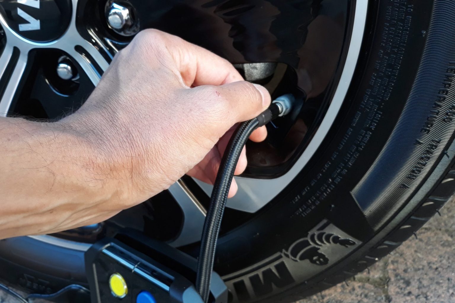 Checking and topping up tyre pressures made easy