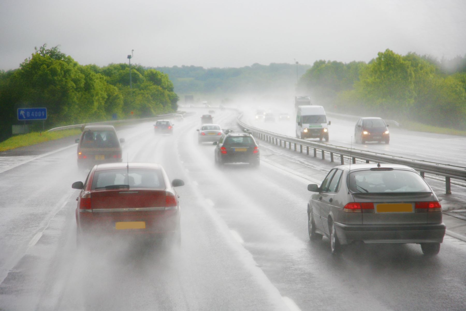 Driving in the wet – essential safety advice