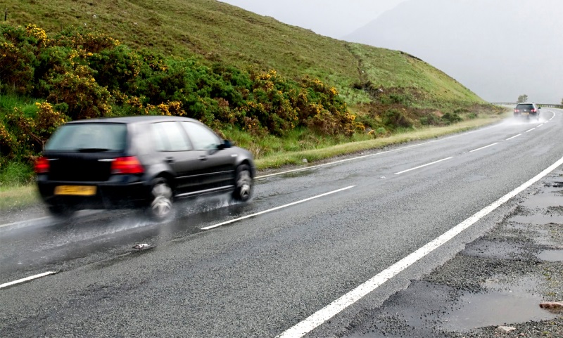 Storm Gareth: safe driving essentials